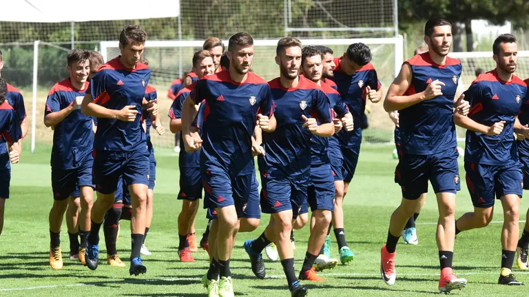 Osasuna en su última sesión de entrenamiento en la concentración en Boltaña (6)