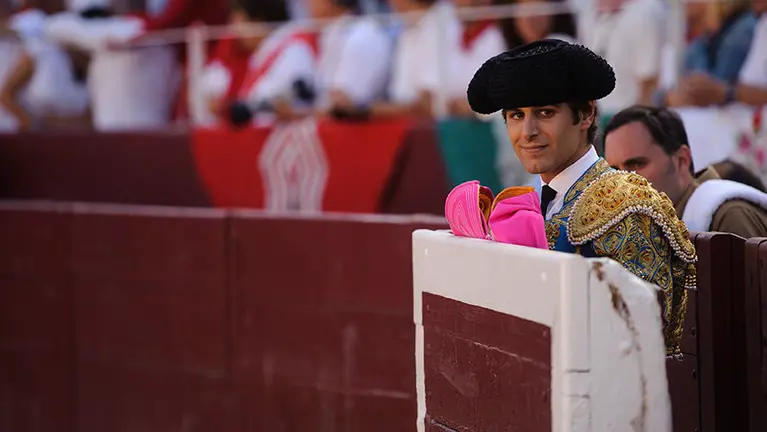 Primera corrida de toros en la feria de Estella de 2017 con los diestros Diego Urdiales, Curro Díaz y Javier Marín. MIGUEL OSÉS (14)