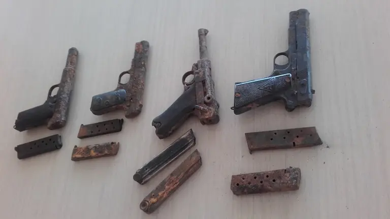 Las armas halladas en el Bidasoa