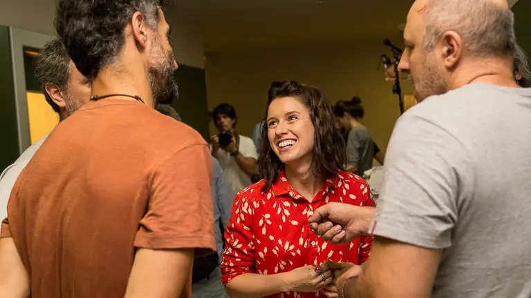 Rodaje de la película de Ibon Cormenzana 'Alegría, tristeza, miedo, rabia', con los actores Roberto Álamo y Manuela Vellés (68). IÑIGO ALZUGARAY