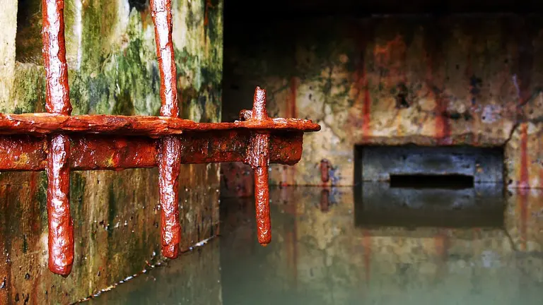 Imagen de un túnel de una red de alcantarillado ARCHIVO