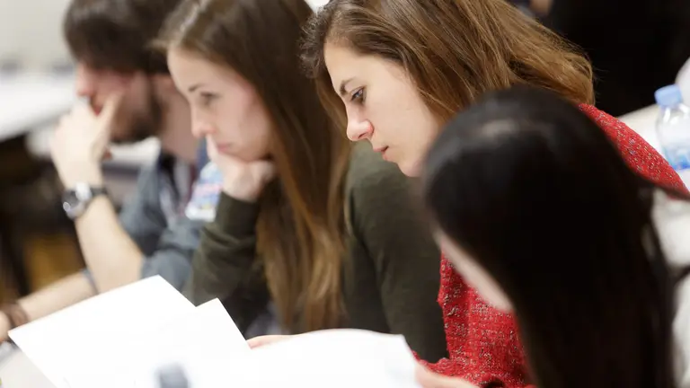 Varios alumnos asisten a una clase en la Universidad Pública de Navarra Foto EP UPNA