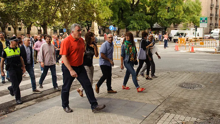 Visita institucional organizada por el ayuntamiento para inspeccionar las obras del Plan para la Amabilizacion del Centro. MIGUEL OSÉS_19
