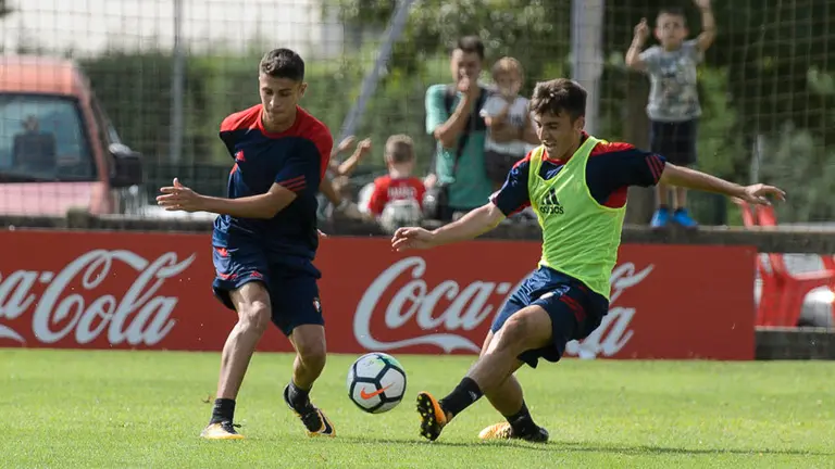Entrenamiento de Osasuna en Tajonar. PABLO LASAOSA 10