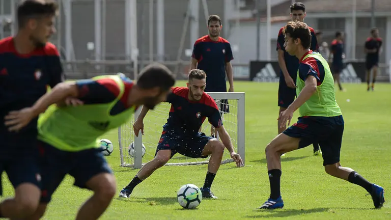 Entrenamiento de Osasuna en Tajonar. PABLO LASAOSA 13