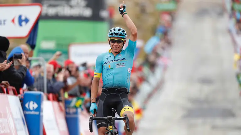 Victoria de etapa para el equipo Astana. Twitter La Vuelta.