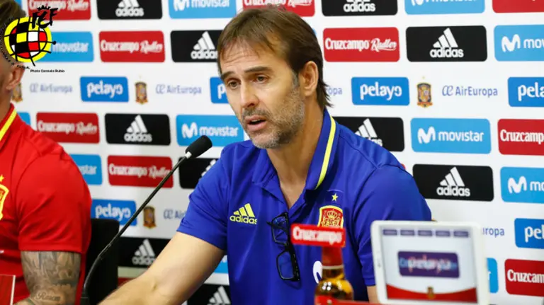 Julen Lopetegui en rueda de prensa. Sefutbol.