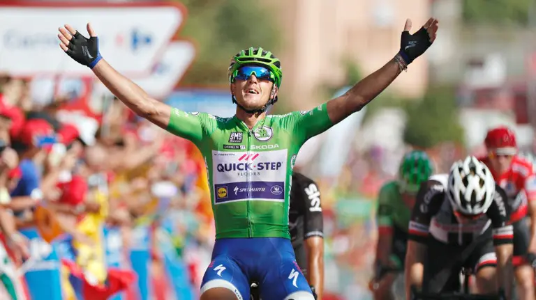 Matteo Trentin se impone en Tomares. Facebook La Vuelta.