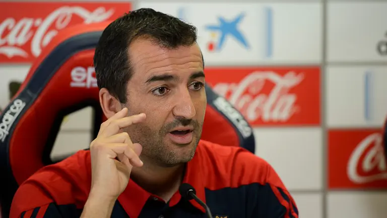 Diego Martínez, entrenador de Osasuna, en rueda de prensa. PABLO LASAOSA 03