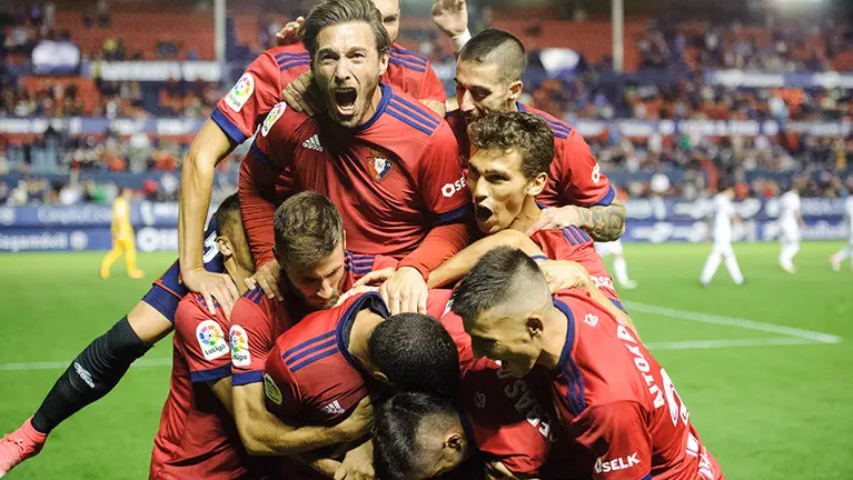 Partido de copa entre Osasuna y Albacete en El Sadar. MIGUEL OSÉS_3
