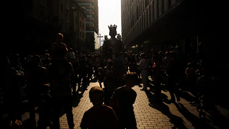 La comparsa de Gigantes y Cabezudos sale el día del Privilegio de la Unión. MIGUEL OSÉS_4