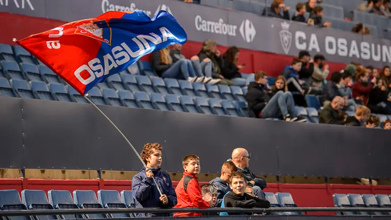Partido entre Osasuna Femenino y Pradejón celebrado en el estadio de El Sadar de Pamplona. PABLO LASAOSA (13)
