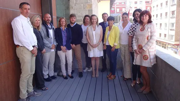 Representantes de las nuevas empresas que optan al Sello Reconcilia de Amedna.