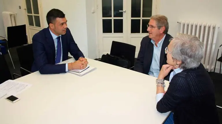 Reunión del PPN con representantes del Sindicato Médico de Navarra. PPN