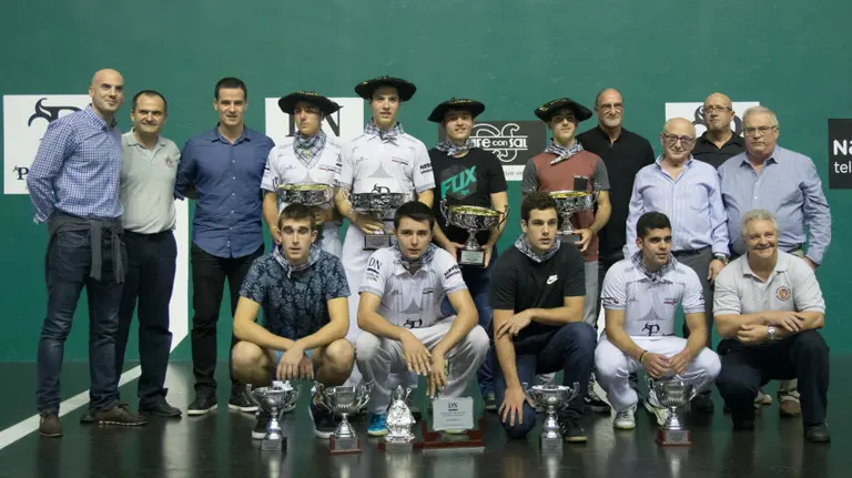 Finales del torneo Muebles Polque.