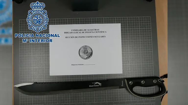 Un machete incautado por la Policía Nacional