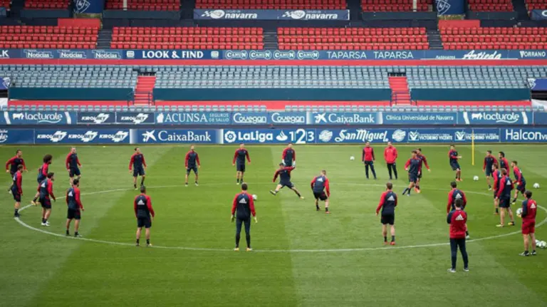 Entrenamiento de Osasuna en El Sadar. CA Osasuna.