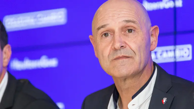 Presentación de 'Osasuna Cambio #AúpaVolver #ItzultzeraGoaz' con Víctor Álvarez al frente de la candidatura a a la presidencia del club rojillo (24). IÑIGO ALZUGARAY