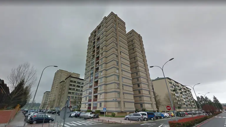 Imagen de la avenida del Ayuntamiento de Barañáin