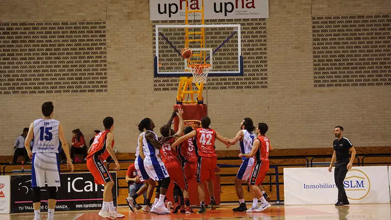 Basquet Navarra - Torrons Vicens. MIGUEL OSÉS_14