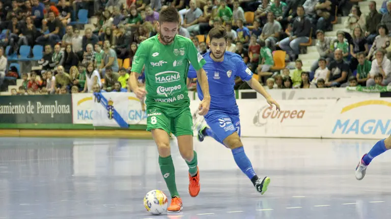 Roberto Martil en acción con el Osasuna Magna. cedida.