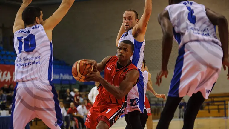 Basket Navarra - Torrons Vicens. MIGUEL OSÉS_5