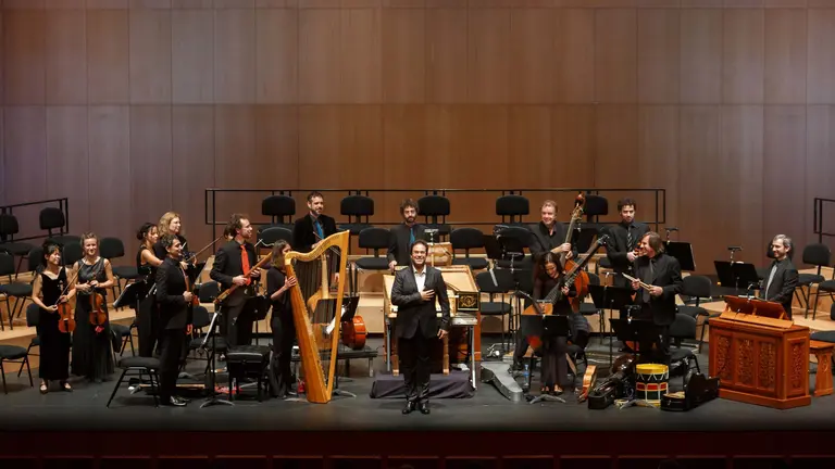 Concierto en Baluarte de la Capella Mediteranea y la Coral de Cámara de Pamplona con L&#39;Orfeo. IÑAKI ZALDÚA (2)