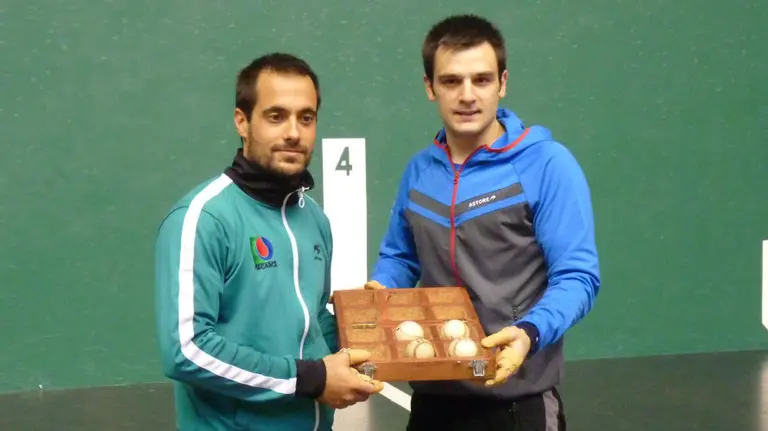 Bengoetxea y Elezkano en el Labrit.