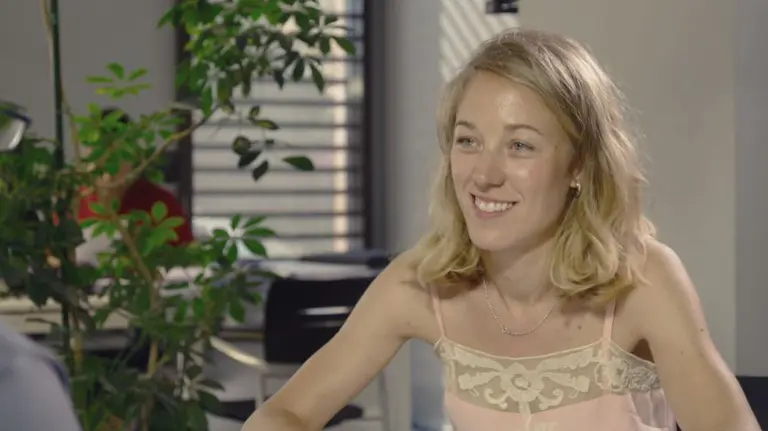 Un fotograma de los nuevos anuncios de Nasuvinsa impulsando el alquiler social y la rehabilitación de viviendas en Navarra