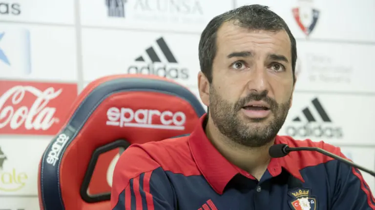 Diego Martínez en rueda de prensa. CA Osasuna.