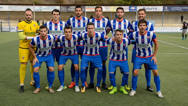 Partido entre el Izarra y el Athletic B en Merkatondoa. PABLO LASAOSA 01 (4)