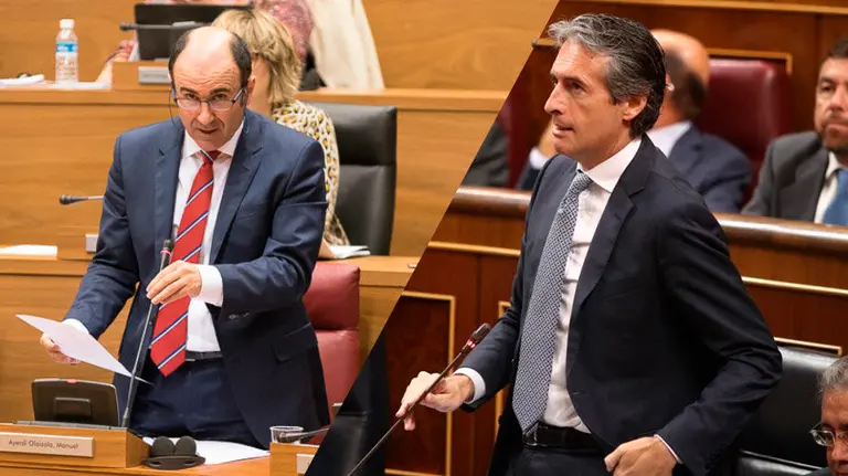 El vicepresidente navarro de Desarrollo Económico, Manu Ayerdi y el ministro de Fomento, Iñigo de la Serna