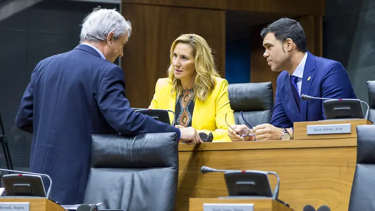 Parlamento de Navarra. Debate sobre el Estado de la Comunidad foral. Mikel Aranburu, Ana Beltrán y Javier García (01). IÑIGO ALZUGARAY