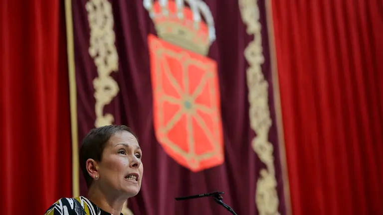 La presidenta de Navarra, Uxue Barkos, preside la fiesta de la Policía Foral con diferentes condecoraciones. PABLO LASAOSA 36