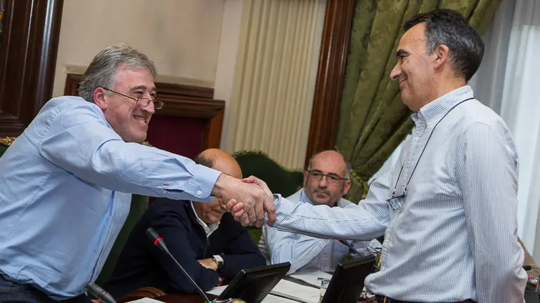 Pleno del Ayuntamiento de Pamplona en el que Manuel Millera toma posesión como concejal del grupo municipal Aranzadi (076). IÑIGO ALZUGARAY