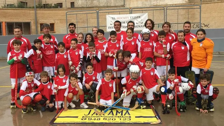 Equipos de la AD Tudela hockey patines. Cedida.