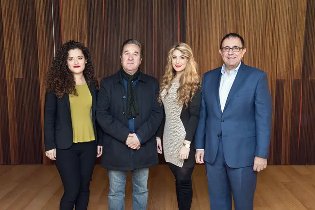 María Ayestarán, soprano, Pello Pellejero, director general de Comunicación, Sofía Esparza, soprano, y Félix Palomero, director gerente de la Fundación Baluarte GOBIERNO DE