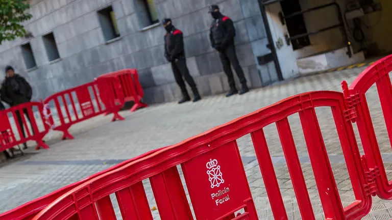Juicio contra los presuntos autores de una violación grupal en Sanfermines 2016 celebrado en el Palacio de Justicia de Navarra (09). IÑIGO ALZUGARAY