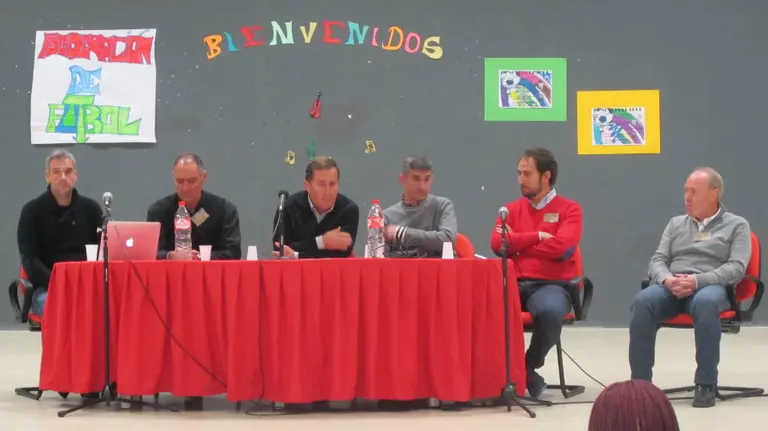 Charla sobre fútbol en la cárcel de Pamplona. Cedida.