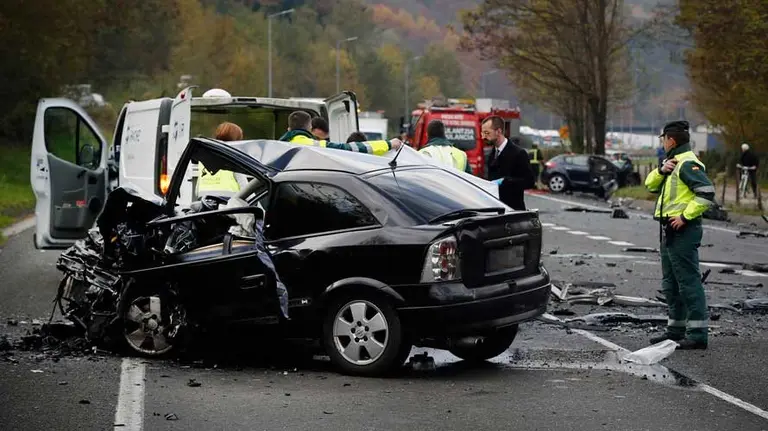 Accidente-en-Oieregi-EFE