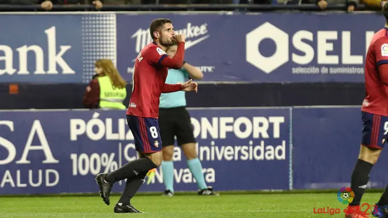 Osasuna se enfrenta al Alcorcón en el Sadar durante  la 15 jornada de LaLiga LALIGA123 20