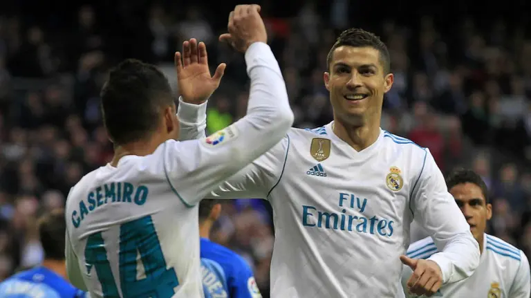 Casemiro y Cristiano en el Bernabéu. La Liga.