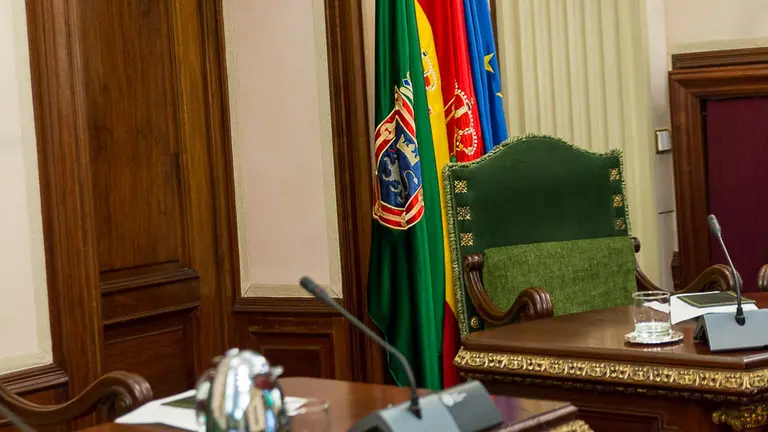 Pleno del Ayuntamiento de Pamplona  (05). IÑIGO ALZUGARAY