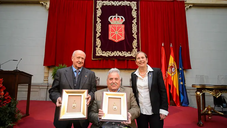 Entrega de la Medalla de Oro de Navarra a título póstumo a Julio Altadill, Arturo Campión y Hermilio de Olóriz. PABLO LASAOSA (13)