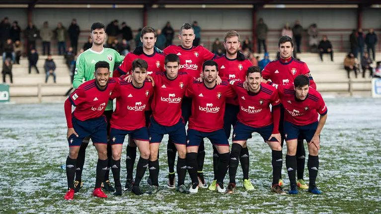 El Osasuna Promsas recibe en Tajonar al Izarra. MIGUEL OSÉS (17)
