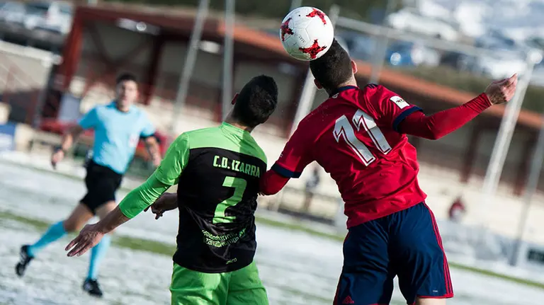 El Osasuna Promsas recibe en Tajonar al Izarra. MIGUEL OSÉS (18)