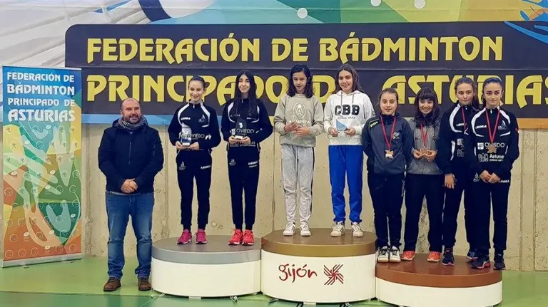 El podium con la navarra Marta Bujanda del CB Estella.