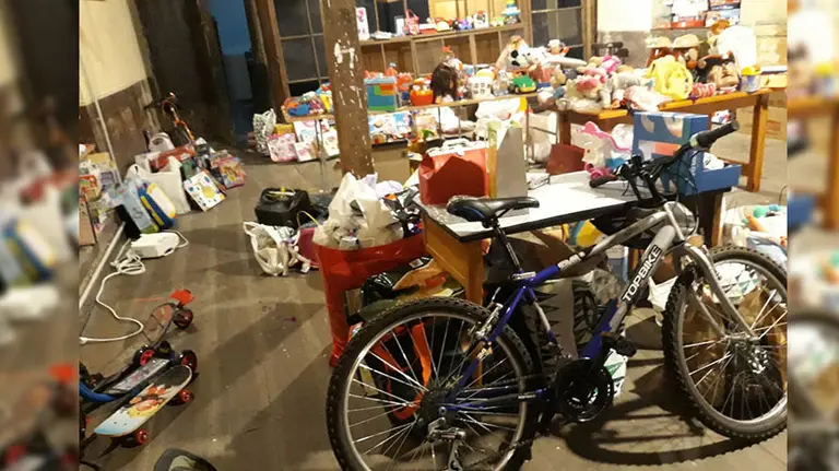 Juguetes donados a la Capilla de San Fermín para distribuirlos estas Navidades JAVIER LEÓZ