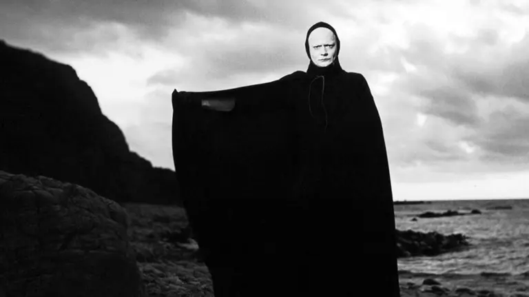Fotograma de El séptimo sello, de Ingmar Bergman