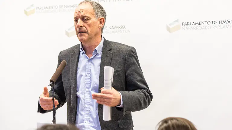 Mesa y Junta de Portavoces del Parlamento de Navarra. Adolfo Araiz (07). IÑIGO ALZUGARAY